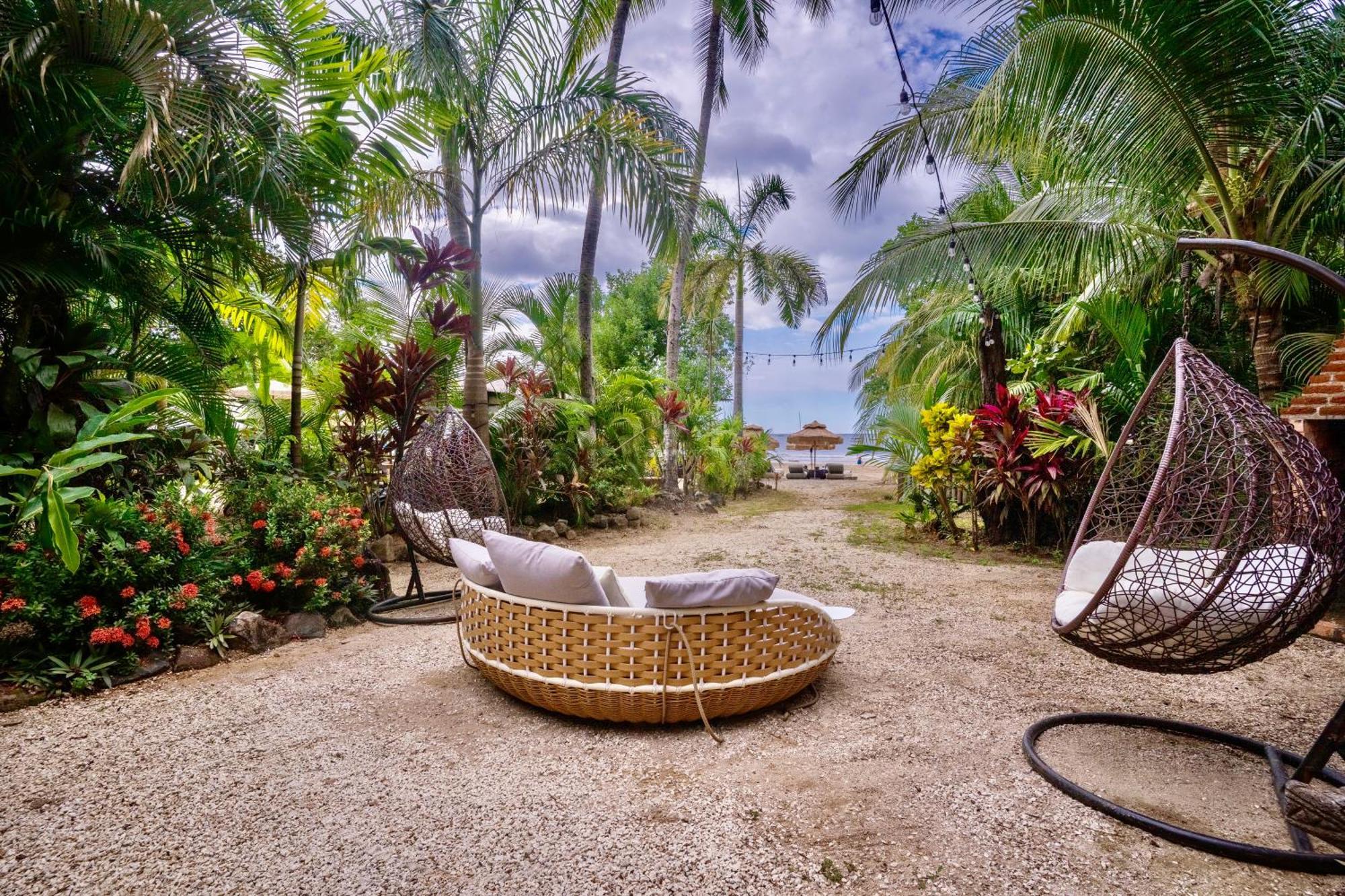 Ocho Artisan Bungalows (Adults Only) タマリンド エクステリア 写真