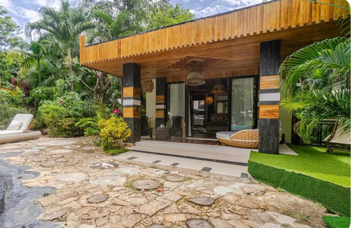 Ocho Artisan Bungalows (Adults Only) タマリンド エクステリア 写真