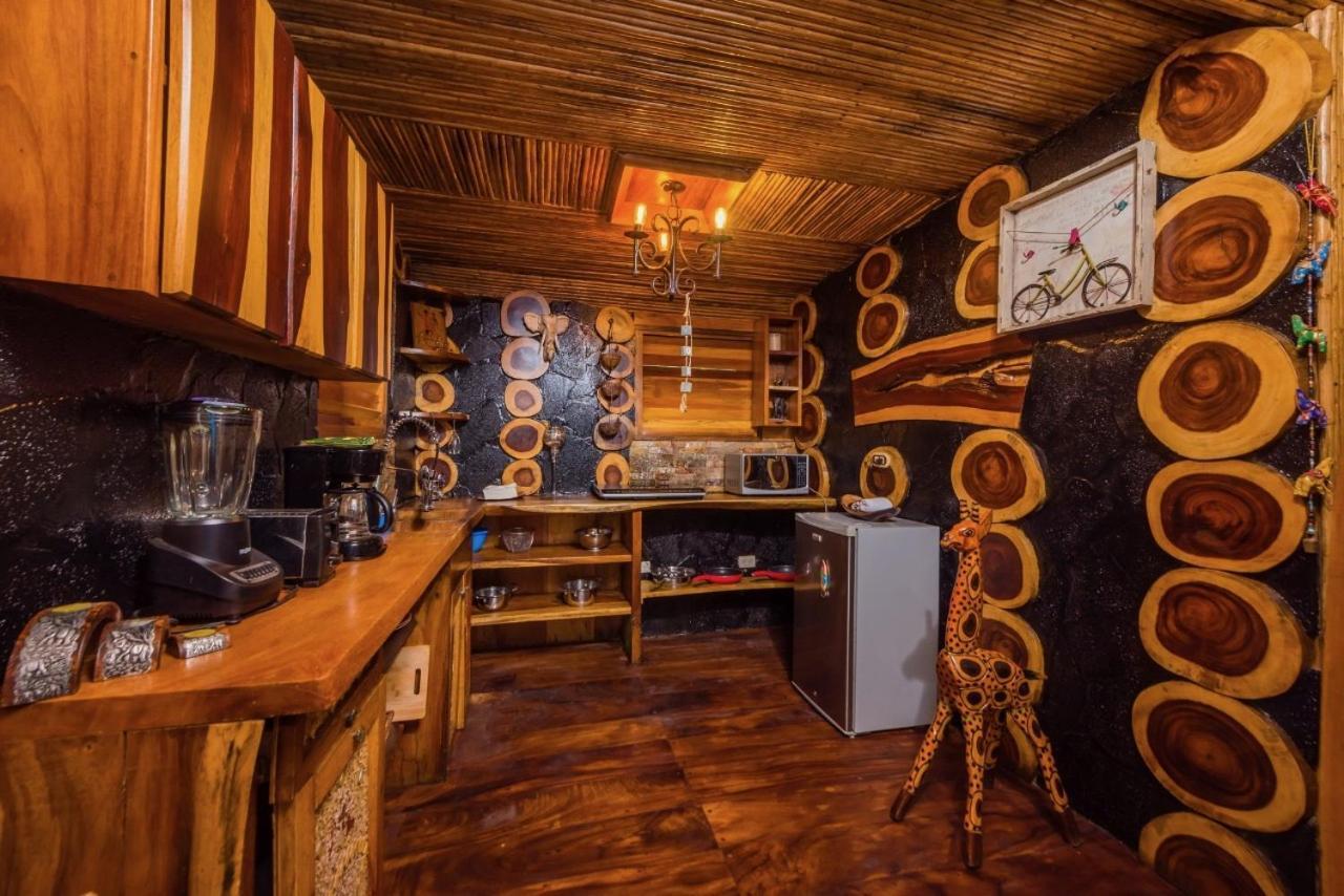 Ocho Artisan Bungalows (Adults Only) タマリンド エクステリア 写真