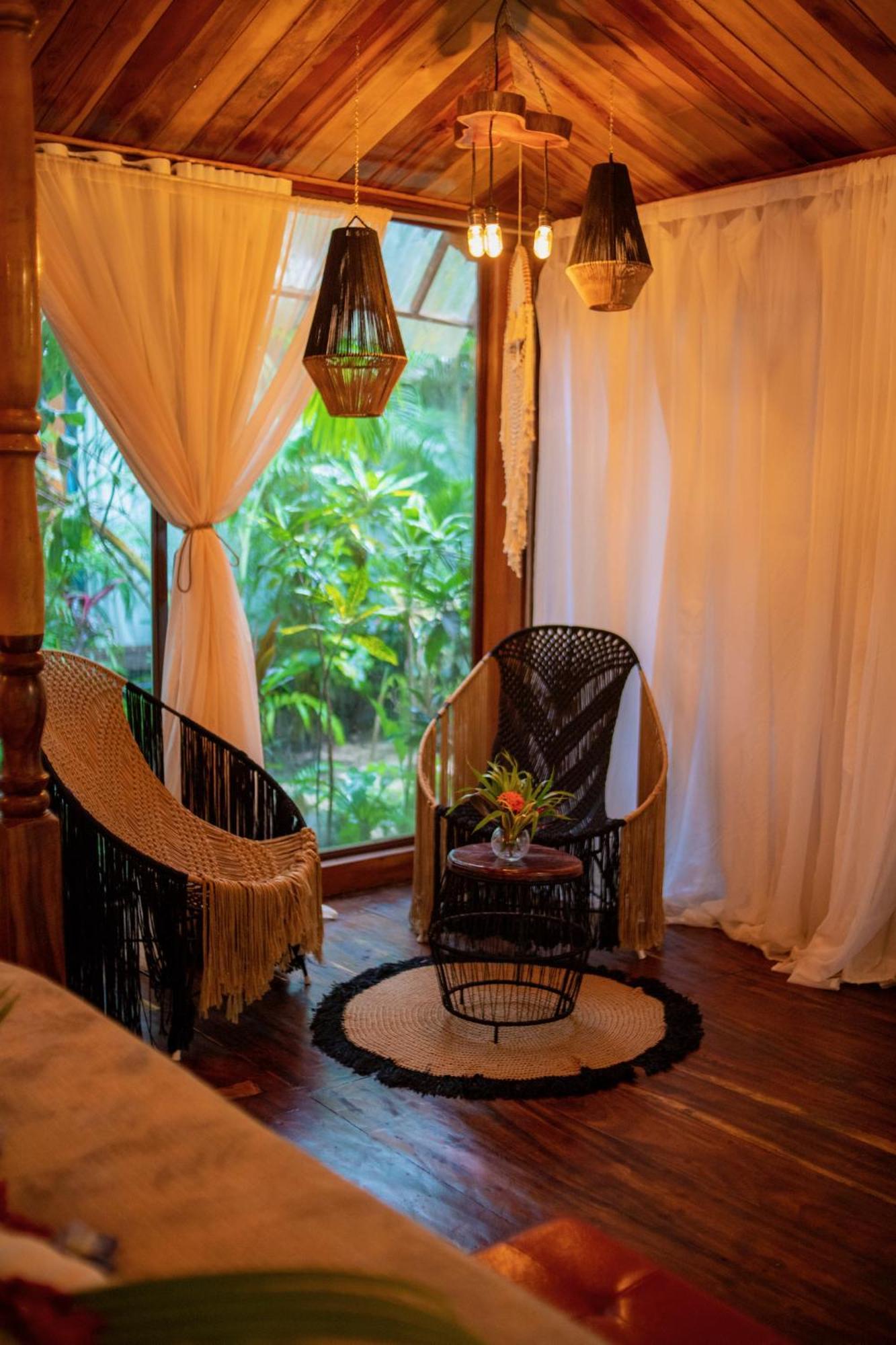 Ocho Artisan Bungalows (Adults Only) タマリンド エクステリア 写真